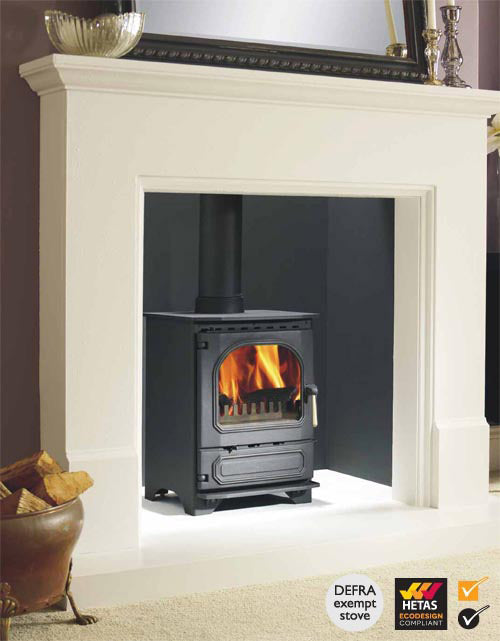 Dunsley Highlander 5 Enviroburn with its moulded Traditional door in a cream fireplace