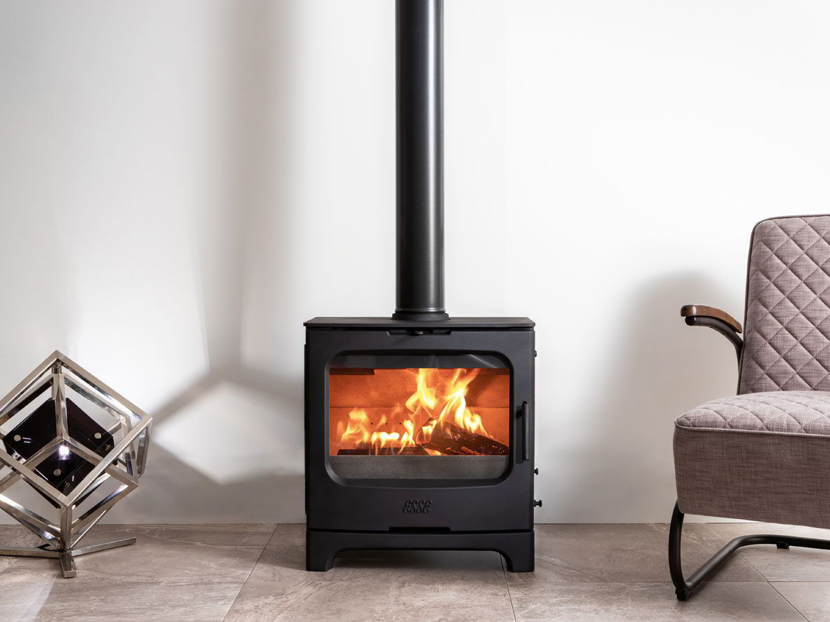 ESSE 175F wood-burning stove installed in a furnished room