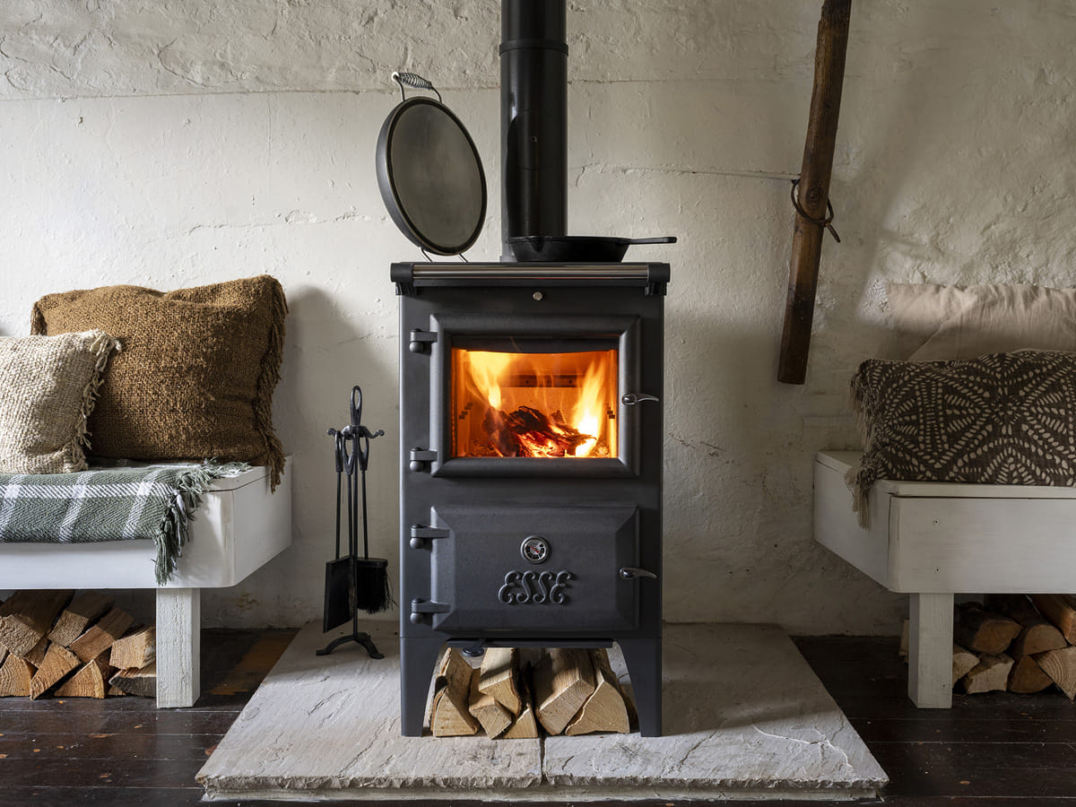 ESSE Bakeheart stone hearth