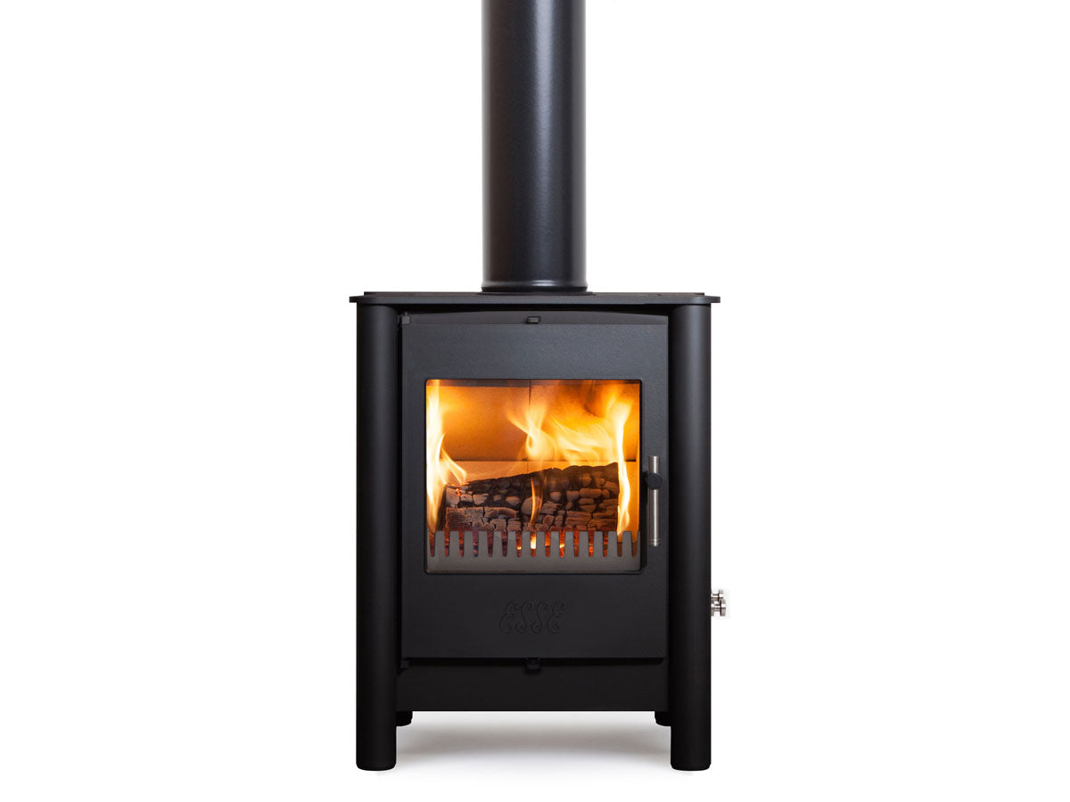 Front product view of the ESSE 525 wood-burning stove