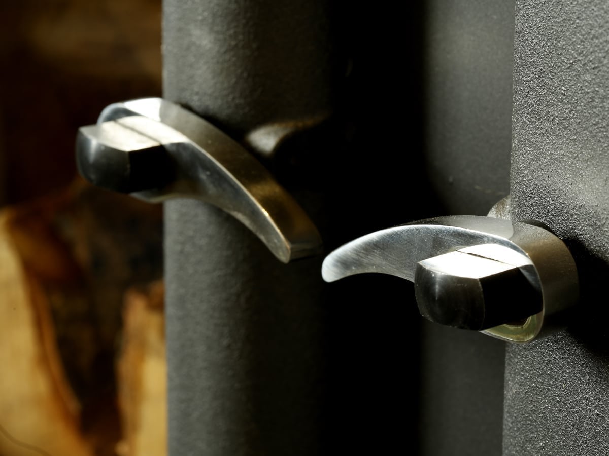 ESSE Ironheart door handle and catch detail