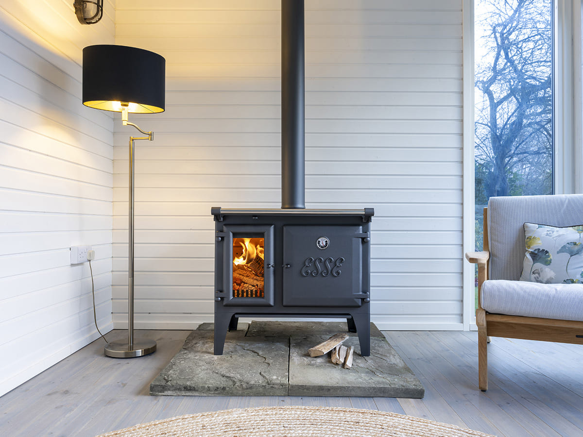 ESSE Lightheart S garden room