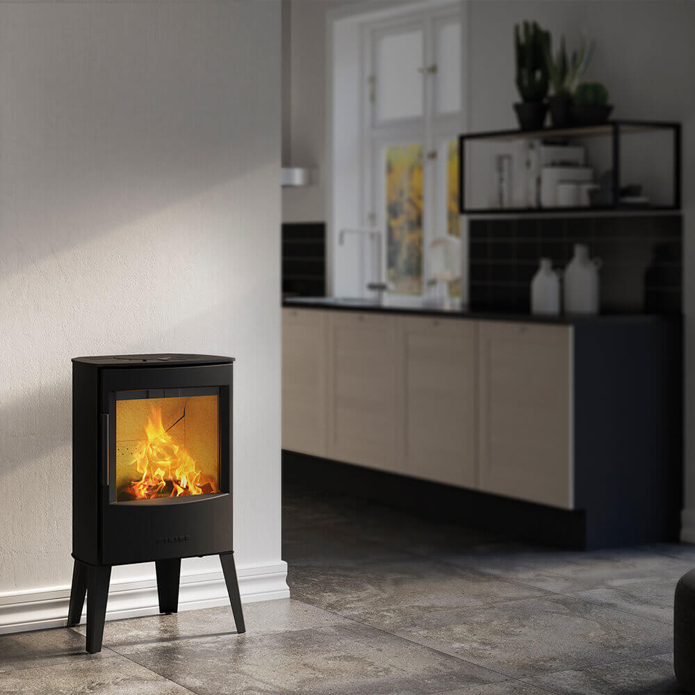 WIKING Mini 2 wood-burning stove in a room setting